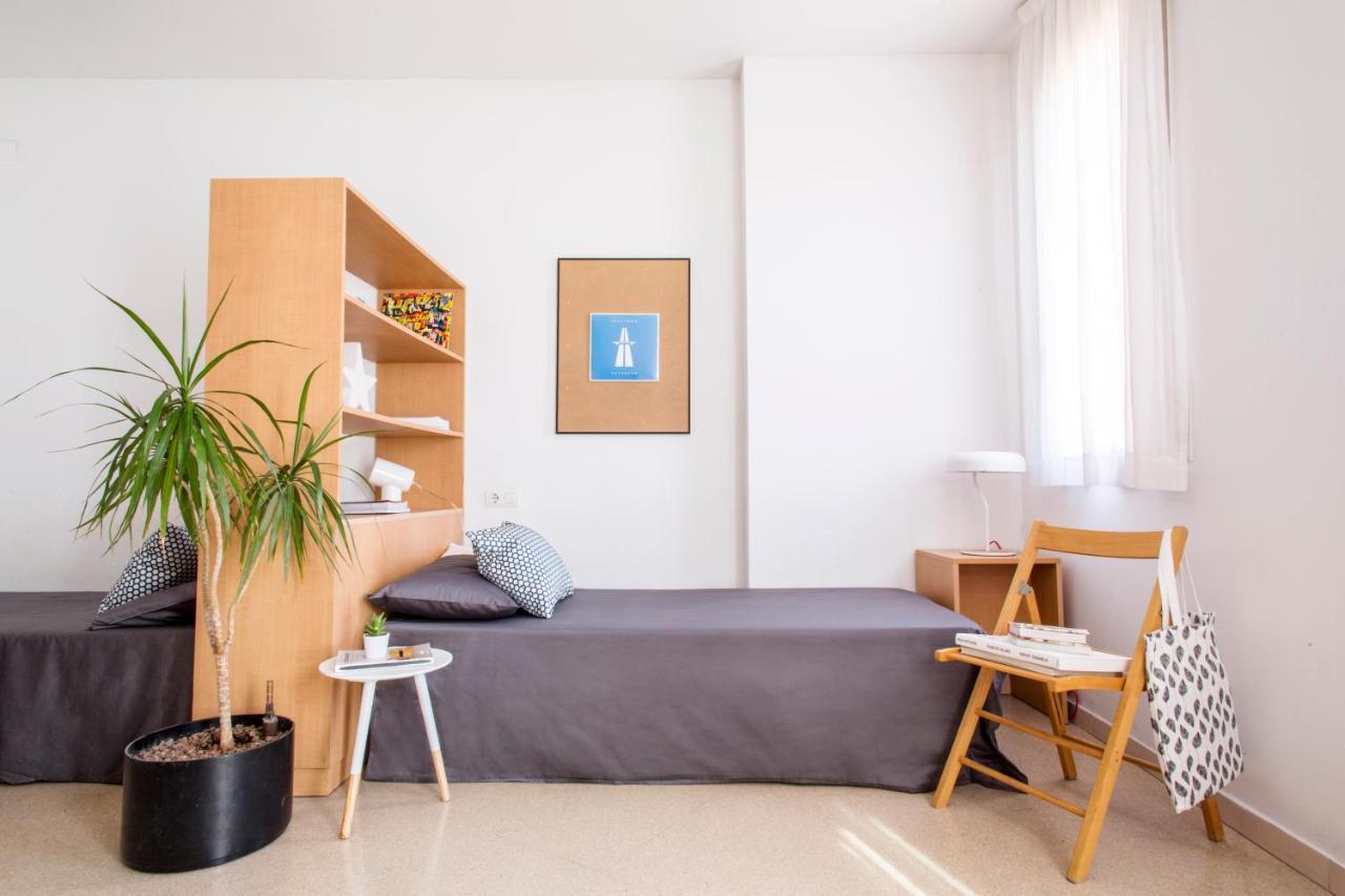 Residencia Universitaria Resa Francesc Giralt I Serra Terrassa Luaran gambar