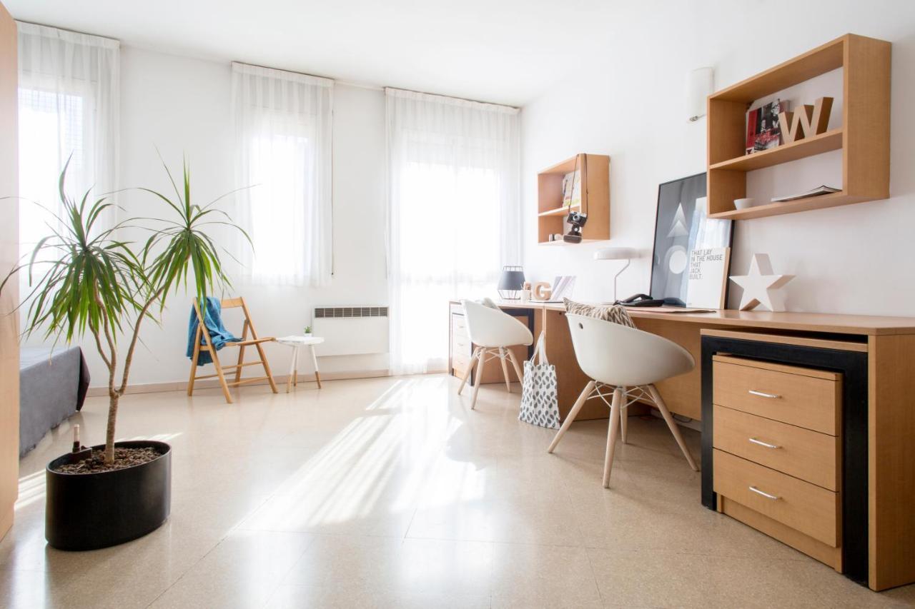 Residencia Universitaria Resa Francesc Giralt I Serra Terrassa Luaran gambar