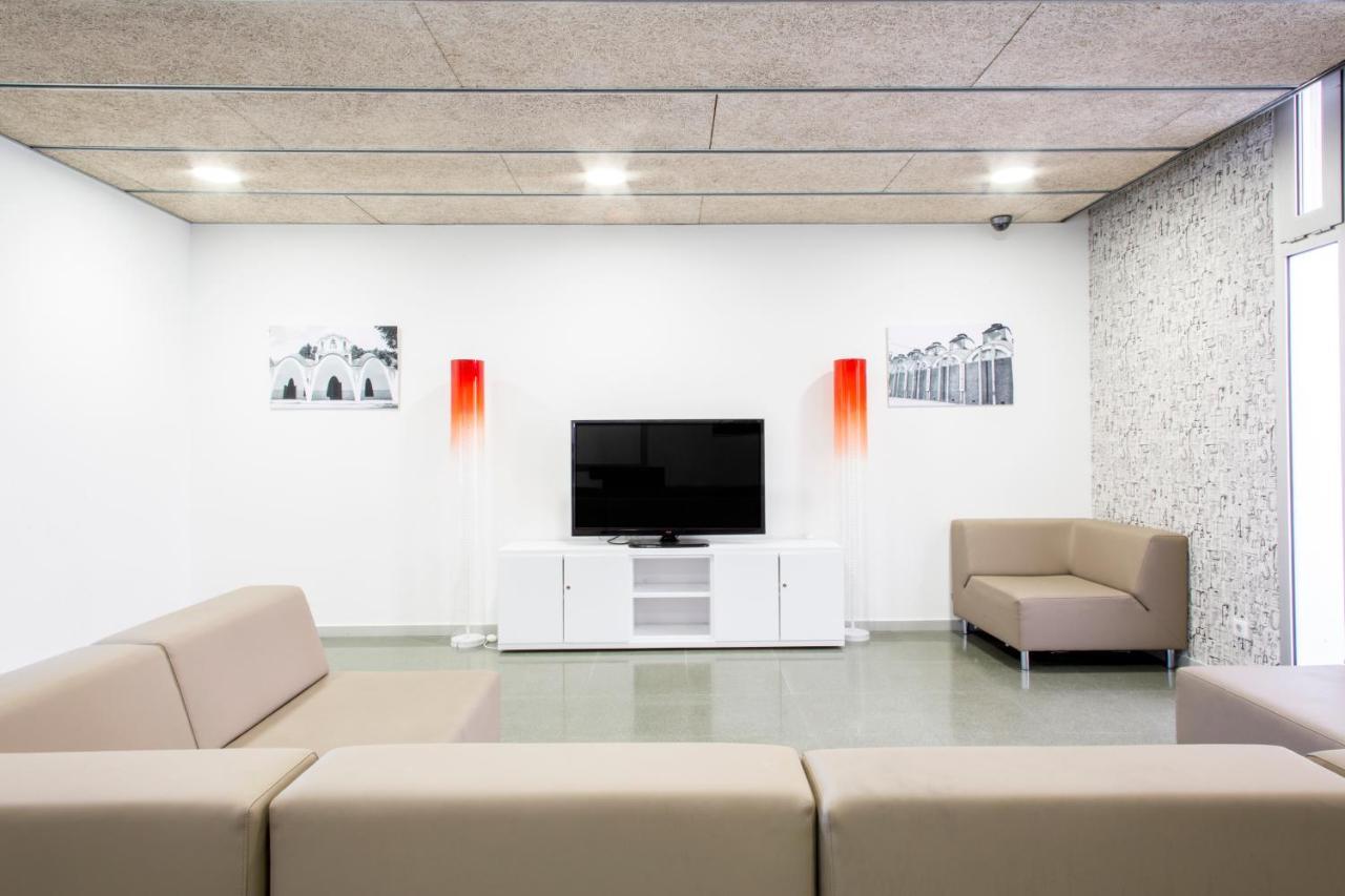 Residencia Universitaria Resa Francesc Giralt I Serra Terrassa Luaran gambar